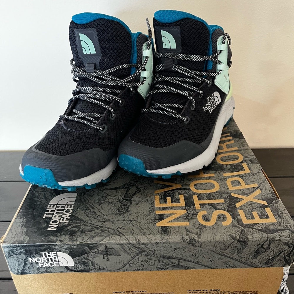 North face women’s boots
